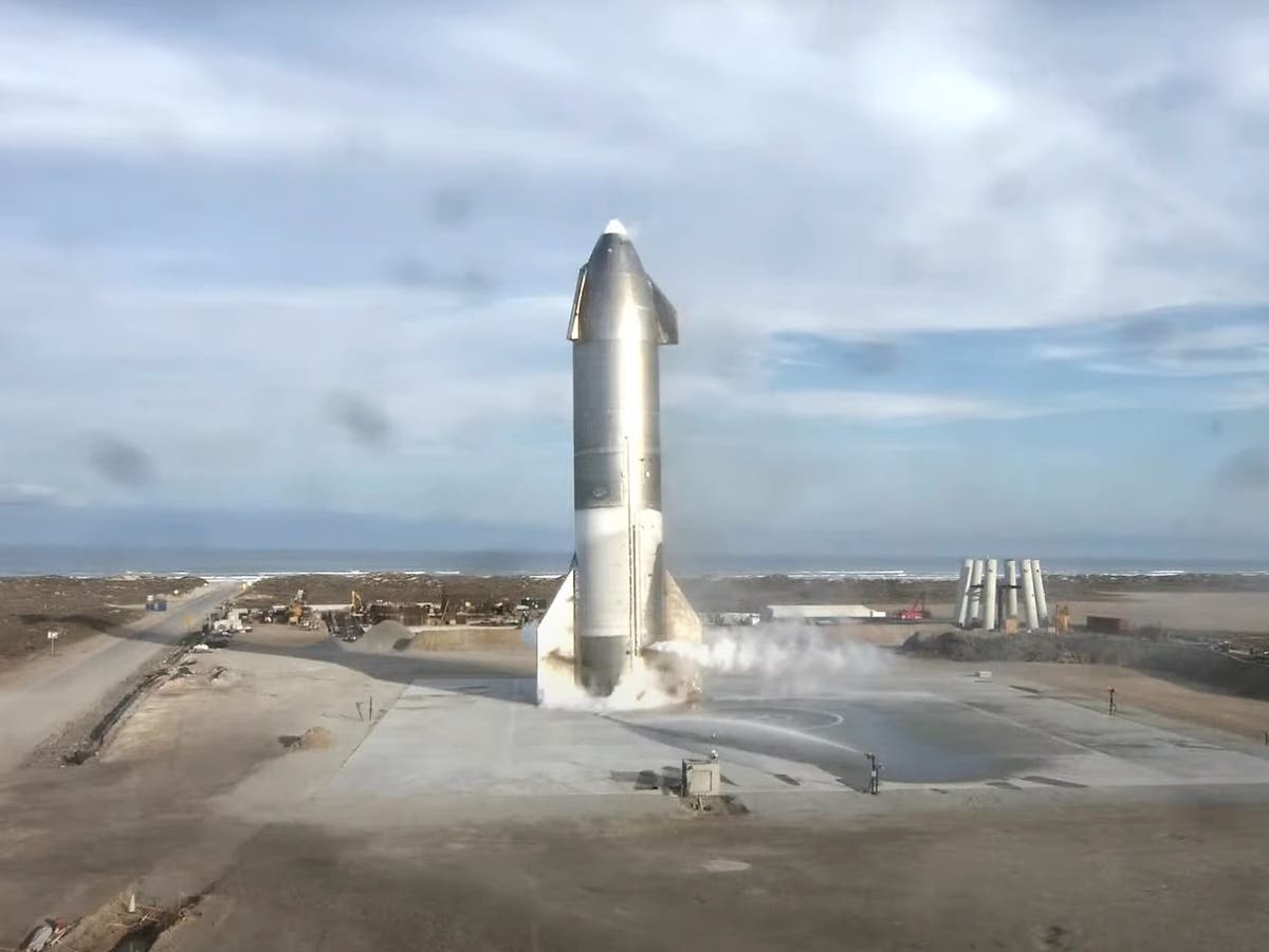 SpaceX Starship SN10 finally lands safely before ‘methane leak’ causes
